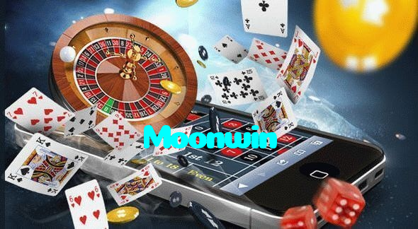 Moonwin casino presented on mobile device in Pakistan with slots and live games